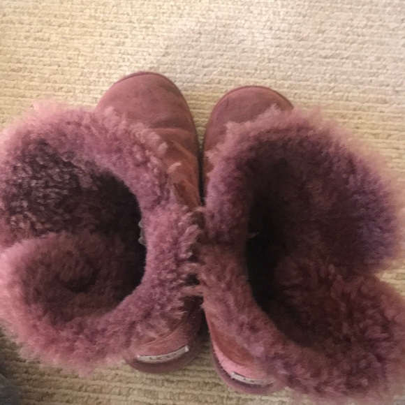 UGG Bailey Button Sheepskin booties - Picture 6 of 7